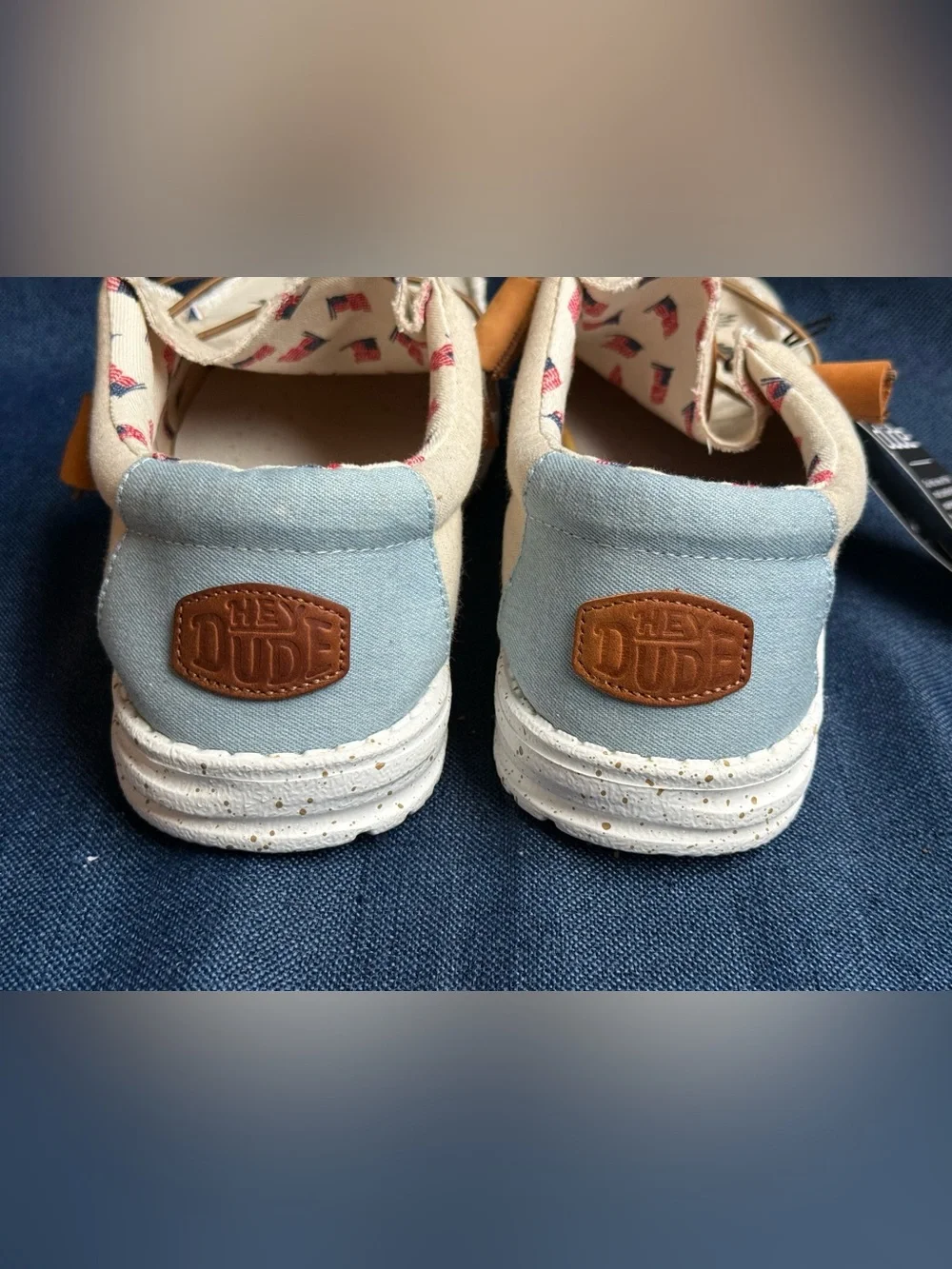 Hey Dude 🦅 size